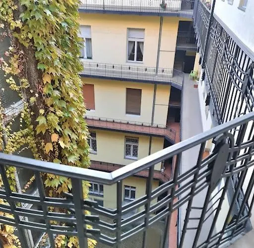 Liszt With Garage Available - Symphony 2 Apartament
