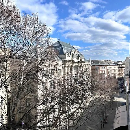 Liszt With Garage Available - Symphony 2 Lägenhet Budapest