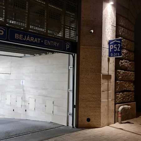 Liszt With Garage Available - Symphony 2